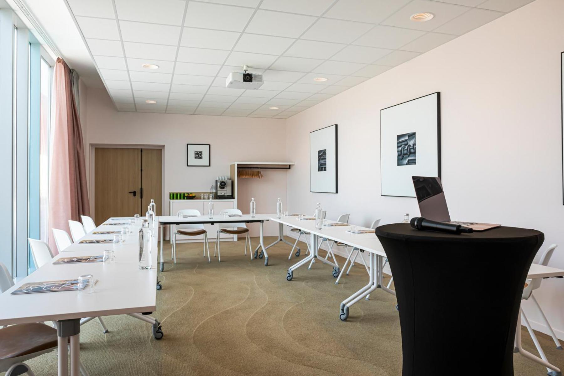 Mercure Dunkerque Centre Gare 됭케르크 외부 사진